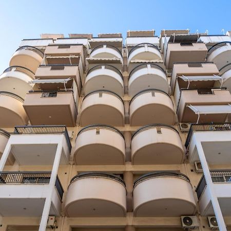 Kosmos Sercvice Apartment Beautiful Studio 2 With Additional Cost Parking 테살로니키 외부 사진