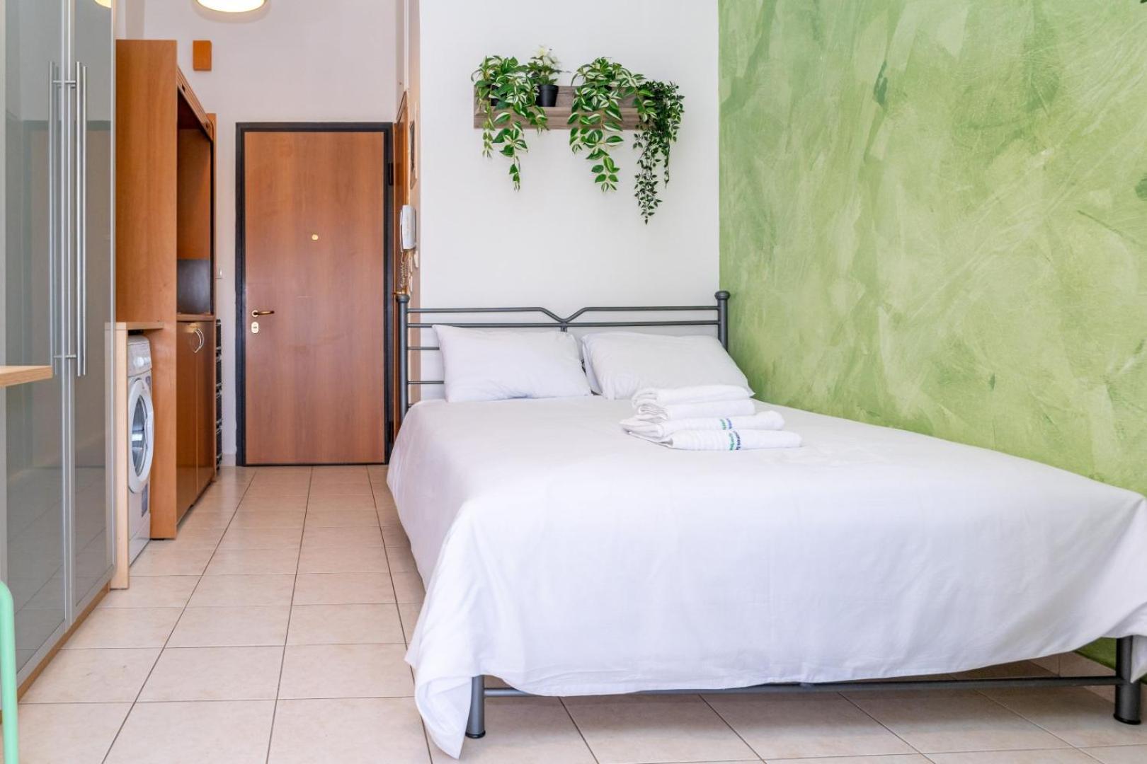 Kosmos Sercvice Apartment Beautiful Studio 2 With Additional Cost Parking 테살로니키 외부 사진