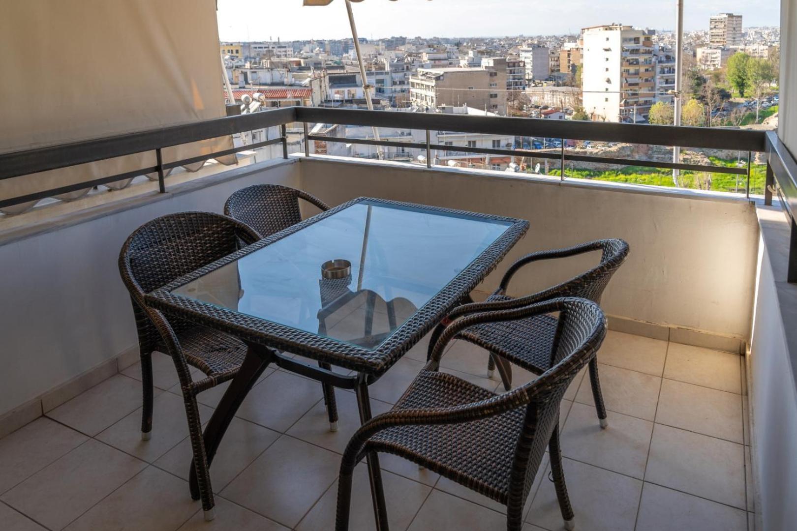 Kosmos Sercvice Apartment Beautiful Studio 2 With Additional Cost Parking 테살로니키 외부 사진