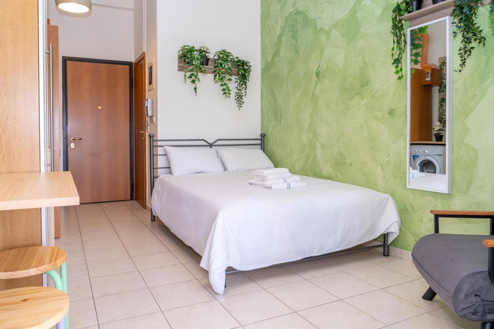 Kosmos Sercvice Apartment Beautiful Studio 2 With Additional Cost Parking 테살로니키 외부 사진