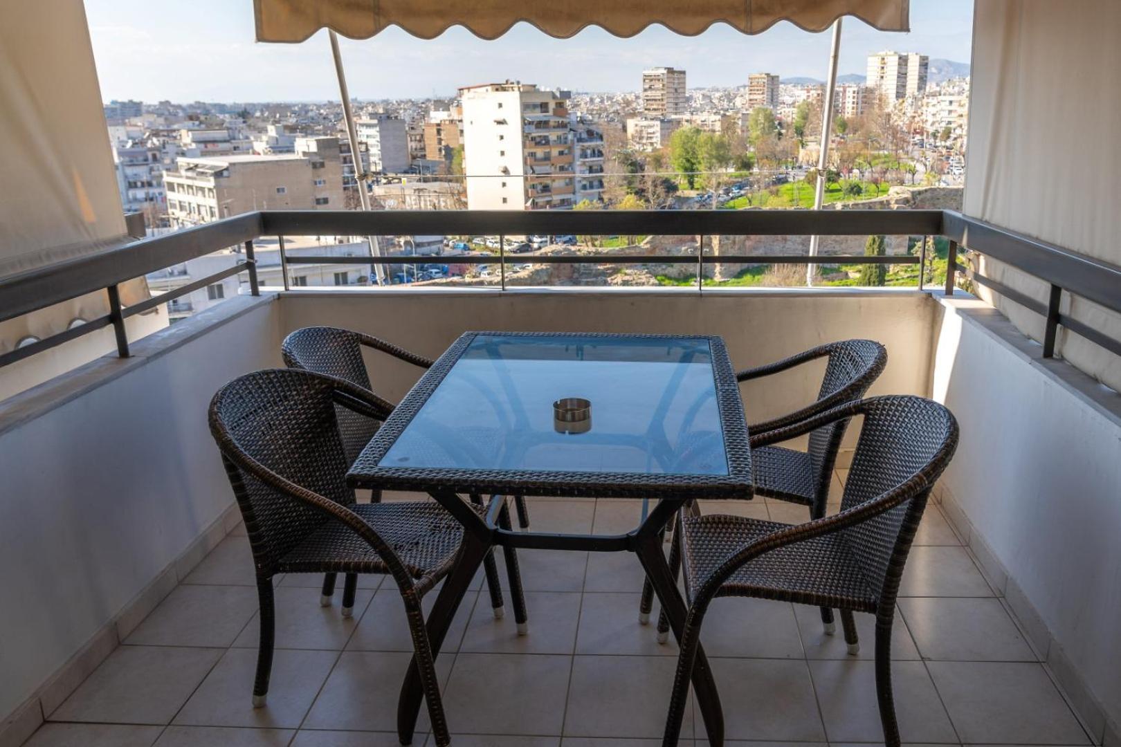 Kosmos Sercvice Apartment Beautiful Studio 2 With Additional Cost Parking 테살로니키 외부 사진